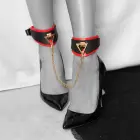 Ouch! Milan Collection potīšu važas – melnas/sarkanas — Foto 4