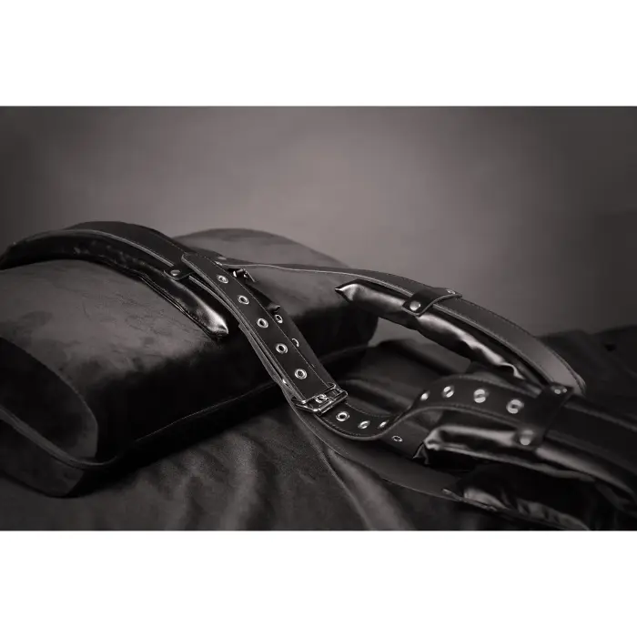 Polsterētas augšstilbu šūpoles ar regulējamām siksnām – melnas Foto 4