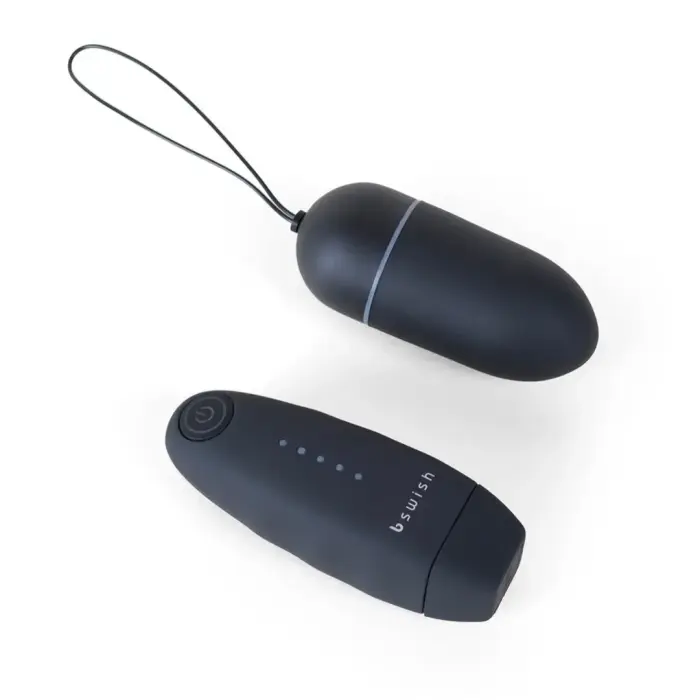 B Swish bnaughty Classic Unleashed вибропуля с пультом управления – 7.6 cm (3″) – черный