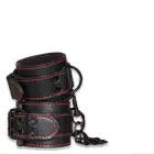 Bondage Fetish Pleasure Ankle Cuffs – мягкие наручники на лодыжки из искусственной кожи с D-кольцами — Фото 4