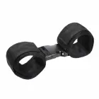 OHMAMA Fetish Adjustable Nylon Wrist Restraints with Hook-and-Loop Fastener – Black — Photo 3