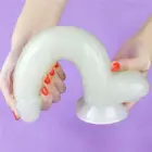 Lumino Play tumsā spīdošs dildo – 25 cm (10″) – Zils — Foto 14