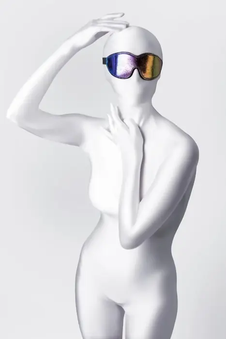 Anonymo mask, PVC, print, 27.5 cm Foto 2