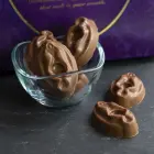 Spencer & Fleetwood ChoClits Milk Chocolate Figures 60g Gift Set — Photo 3