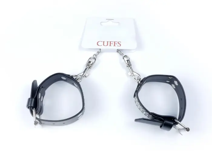 Fetish B - Series Handcuffs with cristals 3 cm Silver Photo