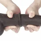 LoveToy Sliding Skin Dual Layer Dong – reālistisks dildo – TPE – melns – 22,9 cm — Foto 15