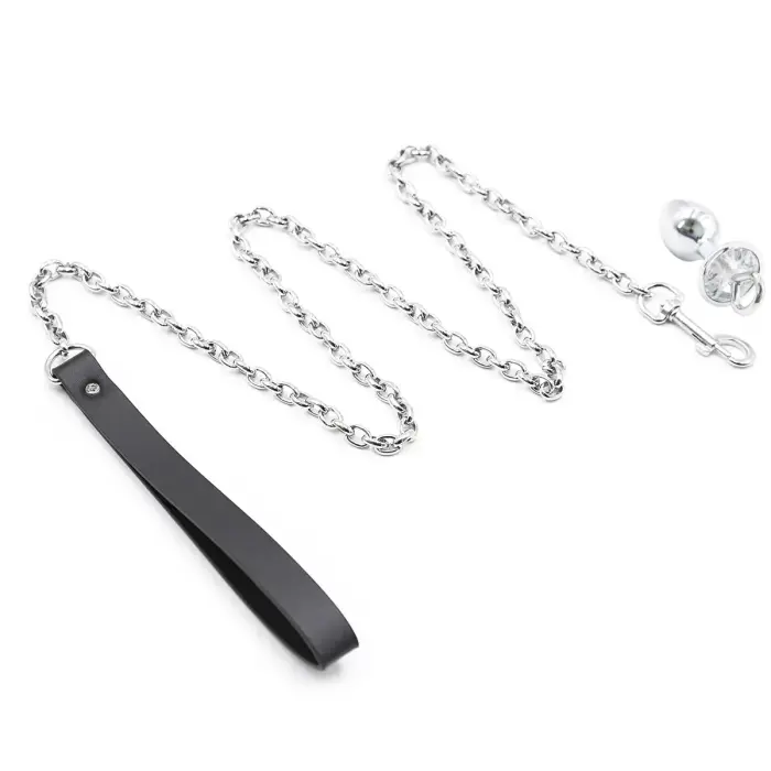Smooth Metal Anal Plug with Chain Leash – 6.2 cm (2.4″) – 2.6 cm Diameter