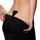 Bye Bra lipnūs stringai su nėriniais – juodi – One size — Nuotrauka 1