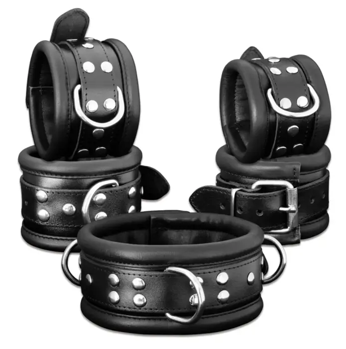 Leather Anklecuffs Black - 6,5 cm Photo