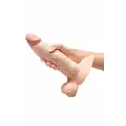 b-Vibe SlipSkin 9" Girthy – survele reageerivast silikoonist iminapaga dildo – Värv: kreemjas – 22,9 cm — Foto 5