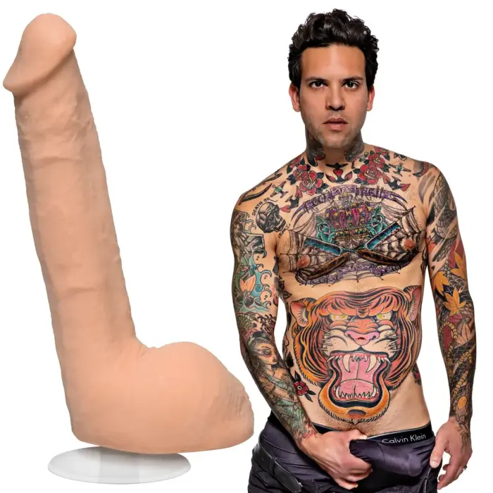 Doc Johnson ULTRASKYN divslāņu anatomiskā modeļa dildo – 22 cm (9″) – miesas krāsa
