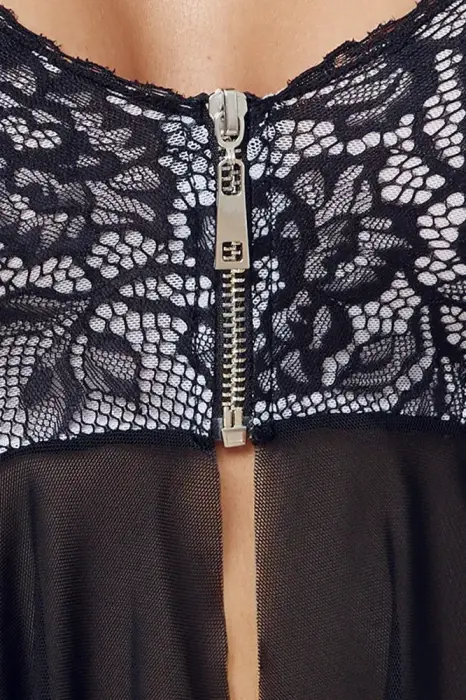 Cottelli LINGERIE Комплект: бэбидолл и стринги с открытой промежностью – чёрный/белый – S Фото num