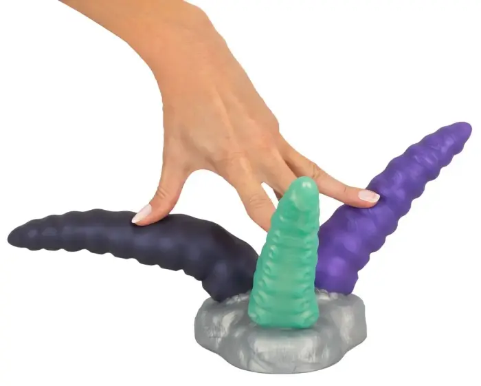 Beasty Cocks Triple Tentacle Dildo – 22 cm (8.5″) Photo