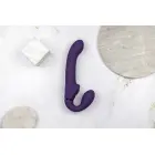 Ai strapless strap-on vibratorius su dviguba vibracija ir oro bangų stimuliatoriumi – violetinis — Nuotrauka 7