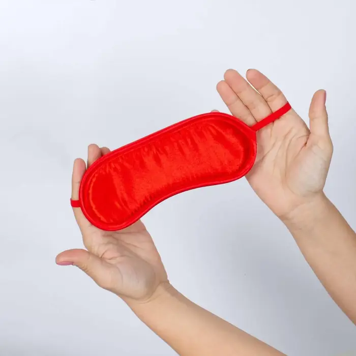 Opaska-RED BLINDFOLD Foto 3