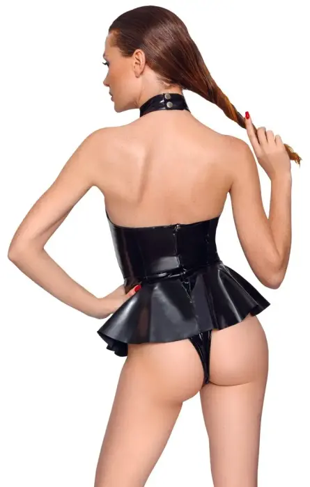 Black Level Vinyl Body with Skirt – L Photo