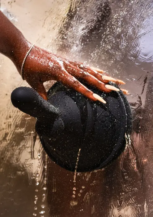 Cowgirl Cone seksa mašīna Foto 15