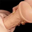 LoveToy Legendary Realistic Curved Dildo – reālistisks dildo – PVC – miesas krāsa – 24,1 cm — Foto 3