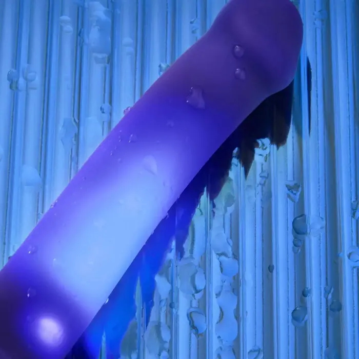 GLOW-LED DILDO VIOLETS - M Foto 6
