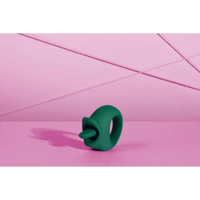 Licking and Vibrating Clitoral Stimulator – Green