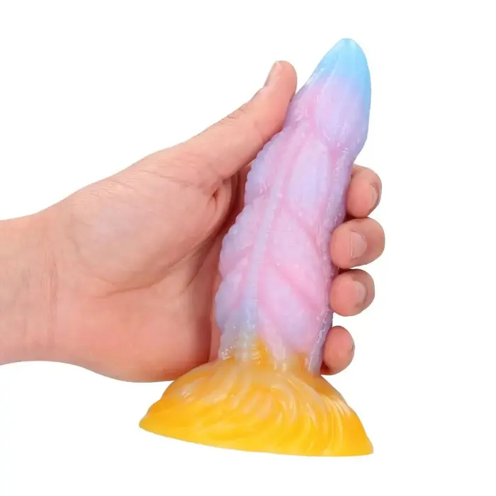 Fiction Cock Rainbow Stallion – šķidrā silikona fantāzijas aizbāznis – varavīksnes – 14 cm