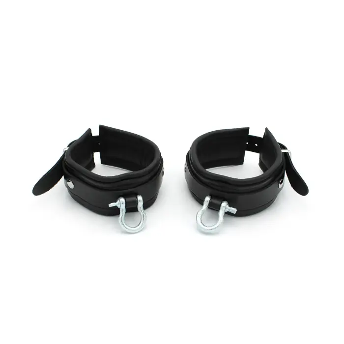 Leather Ankle cuffs with Metal Shackle Photo