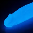 Lumino Play tumsā spīdošs dildo – 25 cm (10″) – Zils — Foto 9