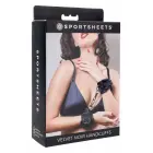 SPORTSHEETS Velvet Noir Handcuffs – roku dzelži – mākslīgā āda – melns – samta virsma — Foto 1