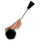 Fetish Fantasy Series FFSLE plunksnų jojimo botaginė – juodas – 51 cm — Nuotrauka 3