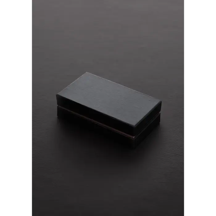 Anaaltapp vääriskividega – L – Läbipaistev