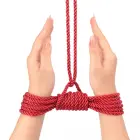 Rebellion Reign Silky Bondage Rope – bondage rope – polyester – red – 10 m — Photo 5