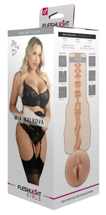 Mia Malkova LVL Up Masturbator – White