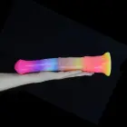 Kiotos Monstar Beast 72 tamsoje šviečiantis dildo – 30 cm (11.5″) – Daugiaspalvis — Nuotrauka 2