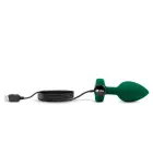 b-Vibe vibrējošs anālais spraudnis ar dārgakmeni M/L – 10.5 cm – Zaļš — Foto 2
