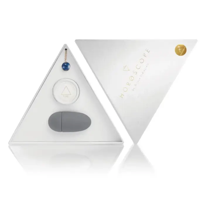 Bijoux Indiscrets Horoscope Sagittarius set – lapis lazuli necklace, warming balm & finger vibe