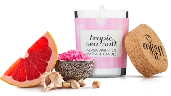 Magnetifico Tropic Sea Salt Massage Candle – 70 ml
