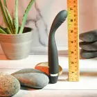 Вибратор Evolved Skinny Curved – 17.8 cm (7″) – черный — Фото 4