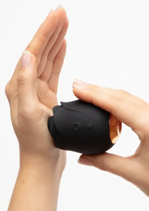 Black Rose Suction Stimulator Photo