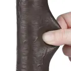 LoveToy Sliding Skin Dual Layer Dong – realistiškas dviejų sluoksnių dildo – TPE – juodas – 22,9 cm — Nuotrauka 9
