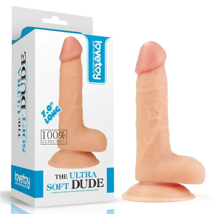 Lovetoy The Ultra Soft Dude – reālistisks mīksts dildo ar piesūcekni – 18 cm