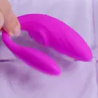 Tap Dancer – remote-controlled couples vibrator with tapping – purple — Photo 10