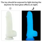 Lumino Play pimedas helendav läbipaistev dildo – 19 cm (7.5″) — Foto 3