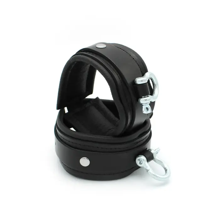 Leather Ankle cuffs with Metal Shackle Photo