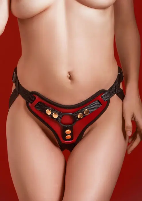 TABOOM Strap-On Harness – Red