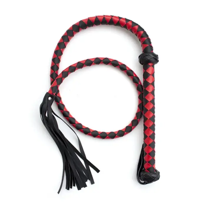 Pīta mākslīgās ādas pātaga – sarkana/melna – 150 cm