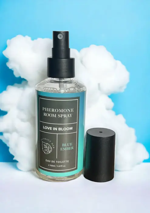 Eye of Love Bloom Pheromone Room Spray – Blue Ember – 150 ml