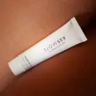 Bijoux Indiscrets Slow Sex kookosegeel sõrmedega hellitamiseks – 30 ml — Foto 5