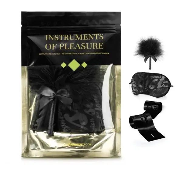 Bijoux Indiscrets Instruments of Pleasure set – green – feather tickler, satin mask & ties