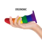 Mythology Kuno Pride – šķidrā silikona fantāzijas dildo ar piesūcekni – varavīksnes – S – 13 cm — Foto 2