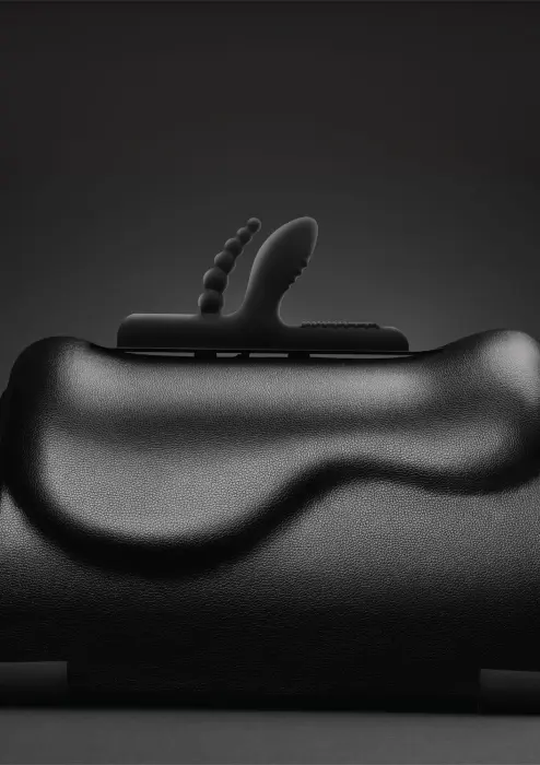 Cowgirl Buckwild silikoninis dildo – juodas Photo